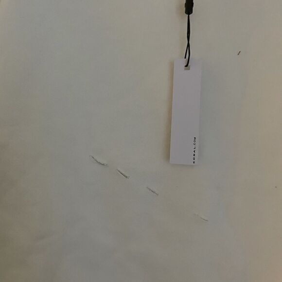 Koral White Sweatshirt new with defects on - Picture 7 of 7